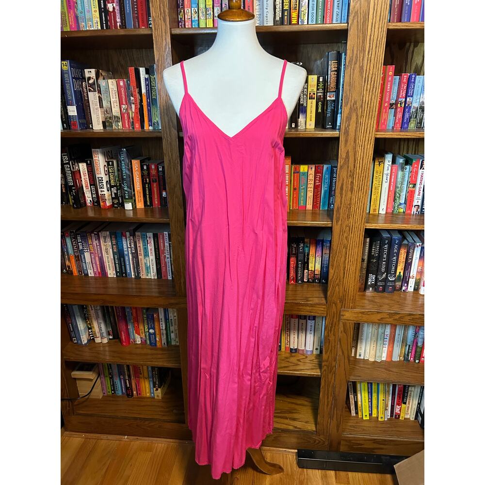 Hot pink maxi dress from Old Navy Medium